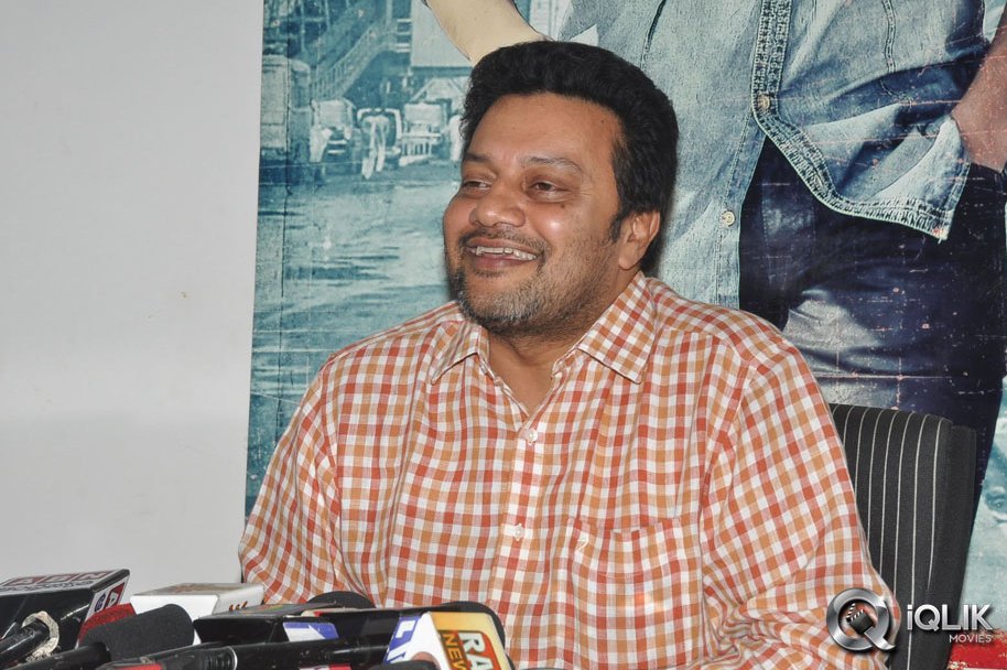 Sai-Kumar-Press-Meet-about-Yevadu